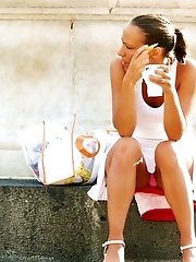 12 pictures - The most spectacular public upskirts