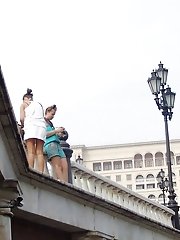 12 pictures - Exciting spy upskirt photos