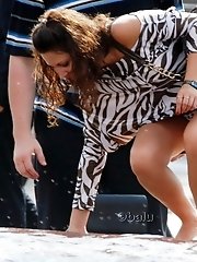 12 pictures - Awesome view up skirts of cute girls