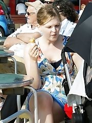 12 pictures - Stunning up skirt mom photos