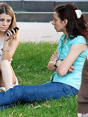 5 pictures - Upskirt sniper gallery