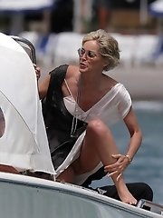 8 pictures - celebrity upskirt nipslip pics