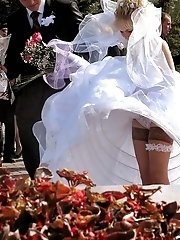 9 pictures - Shots of Teen Bride Spreading