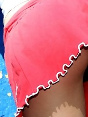 24 pictures - Voyer up red skirt