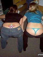 7 pictures - Cam guy voyeurs sexy butts in hot bikinis