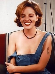 10 pictures - Downblouse Shots upskirt pictures
