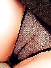12 pictures - Cameltoe upskirt gallery