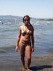 12 pictures - A busty bitch at the Kapalua Bay