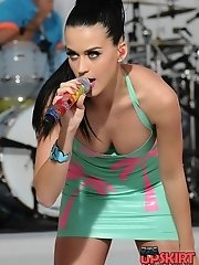 20 pictures - Celebrity upskirt fan blog